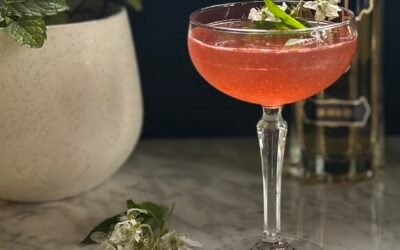 Strawberry Dream Cocktail: A Taste of Summer in a Glass